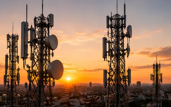 Aktif telekomünikasyon altyapısı ve baz istasyonları